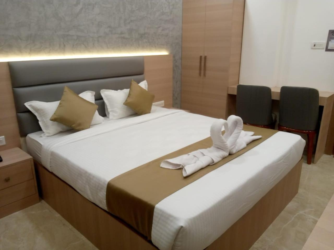 Grand Silver شيناي المظهر الخارجي الصورة