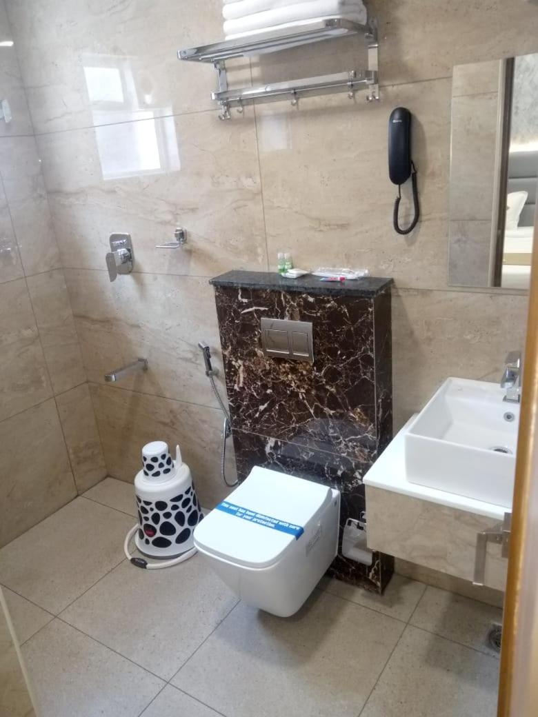 Grand Silver شيناي المظهر الخارجي الصورة